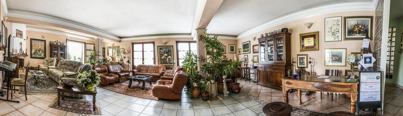 Tuscany Nice Stay Пистойя Экстерьер фото